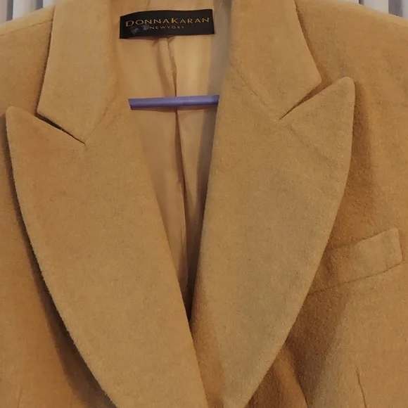 Vintage 100% Cashmere Donna Karan Blazer - Picture 3 of 13